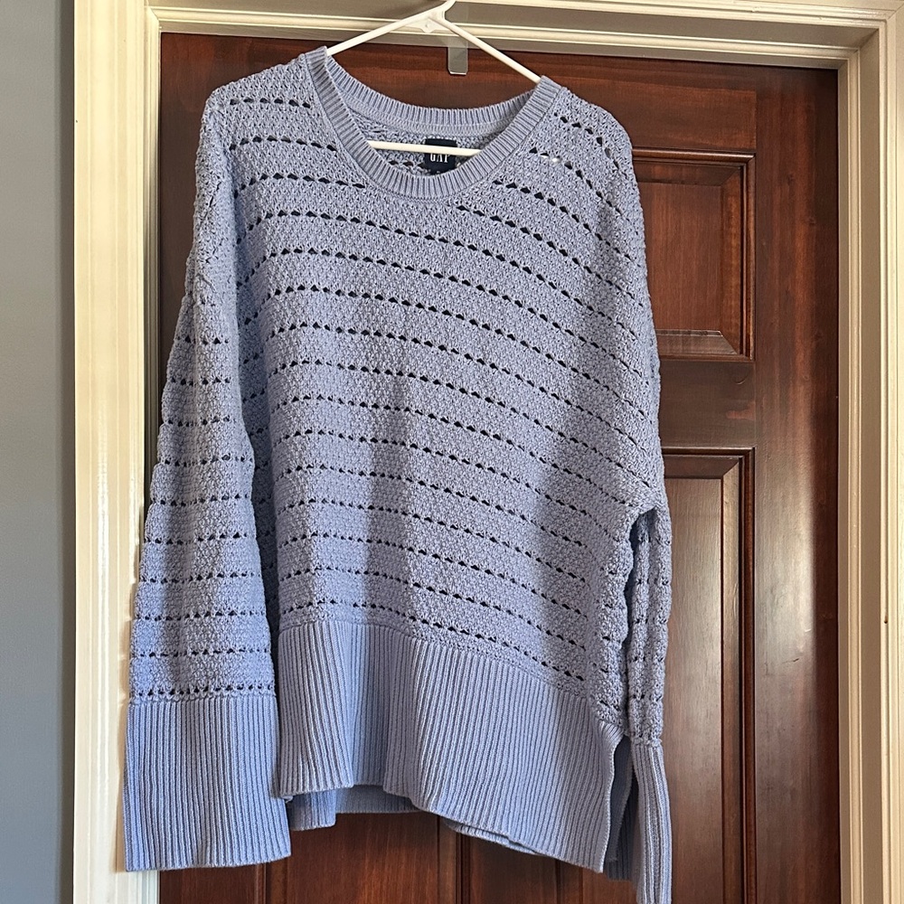 Gap Oversized 100% Cotton Sweater with side slits. Size XL tall in EUC.